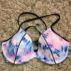 PINK Victoria’s Secret bikini top watercolor bikini top size large tie dye print